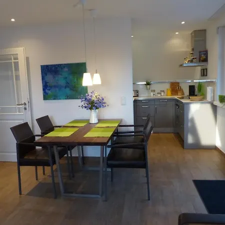 Godehus 4, Exquisite Fuer 4 Personen In * Zingst